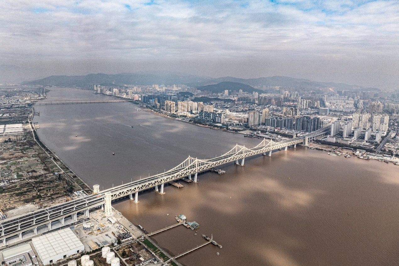 通车了！浙江首座“三桥合一”双层特大桥永宁大桥